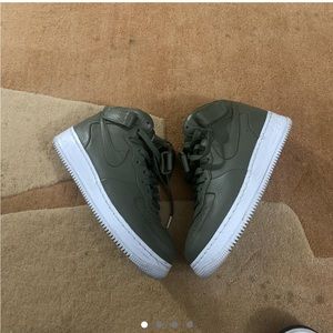 Nike AF-1 Sportswear Dover Street Market Exclusive - Premium Air Force 1